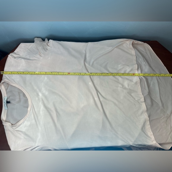 Halston Heritage  pastel peach multi media hi low drape back tunic size L - Picture 8 of 8